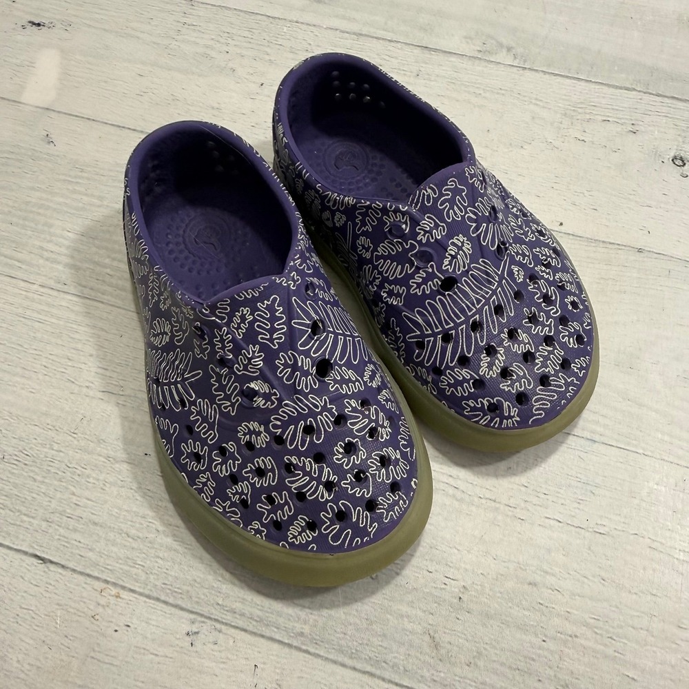 Native shoes kids purple leaves‎ child size 7